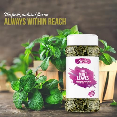 Pardesi Cardamom (Elachi) Decorticated Seeds 8.82oz 250 g Indian Spice Jar All Natural | Vegan | NON-GMO | Indian Origin AKA Elaichi Dana I Graines de Cardomome I Semillas de cardomo I Perfect addition to Tea & Coffee