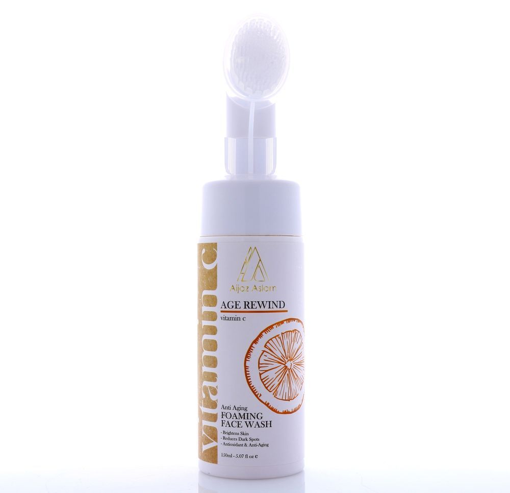 WB HEMANI Foaming Age Rewind Face Wash with Vitamin C 150mL